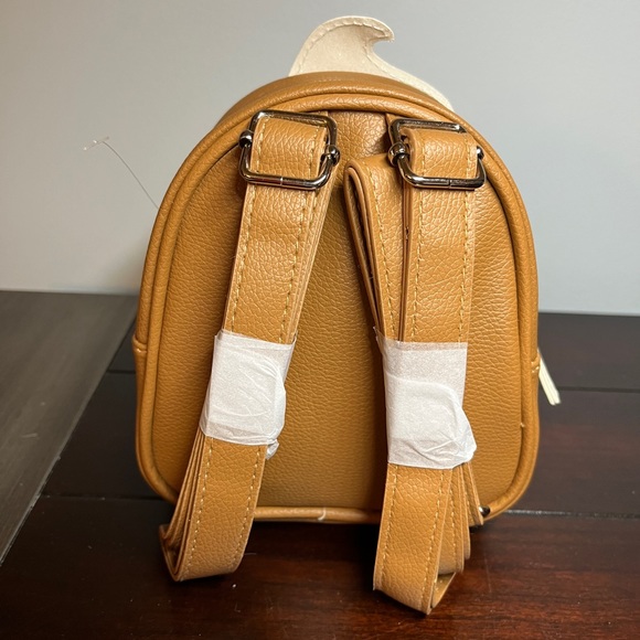 Bath and Body Works Holiday 2023 Gingerbread House Cosmetic backpack New w/Tags! - Picture 6 of 9